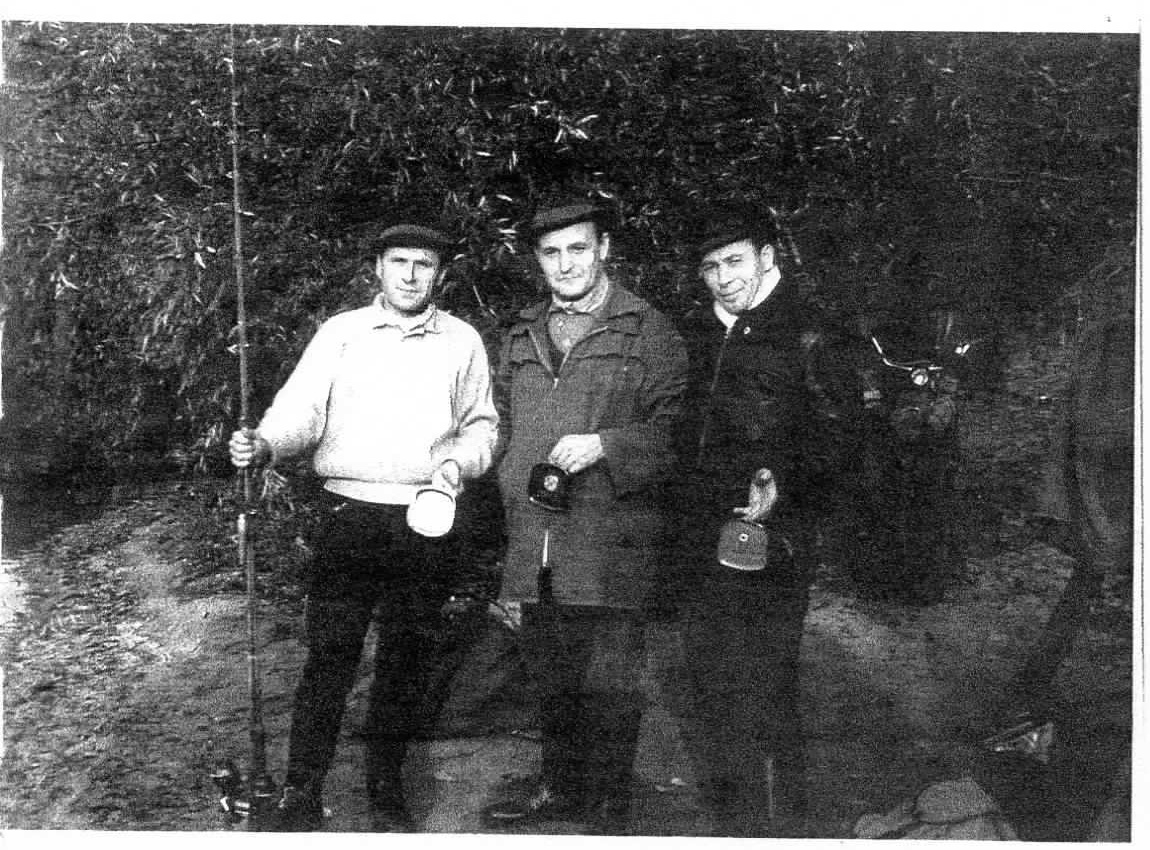 Historische Aufnahme vom Abangeln an der Krummen Lanke 1961.